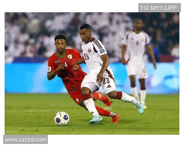 中国与卡塔尔足球友谊赛激战正酣双方互交白卷零比零平局收场 中国与卡塔尔足球友谊赛激战正酣双方互交白卷零比零平局收场